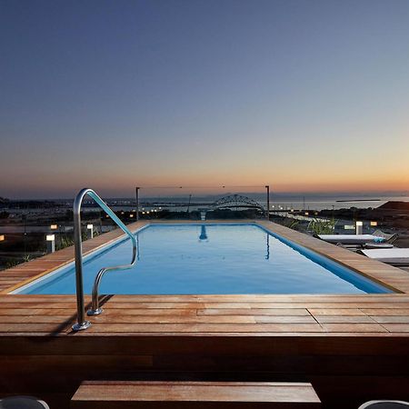 Cw Athens Riviera Suite Экстерьер фото