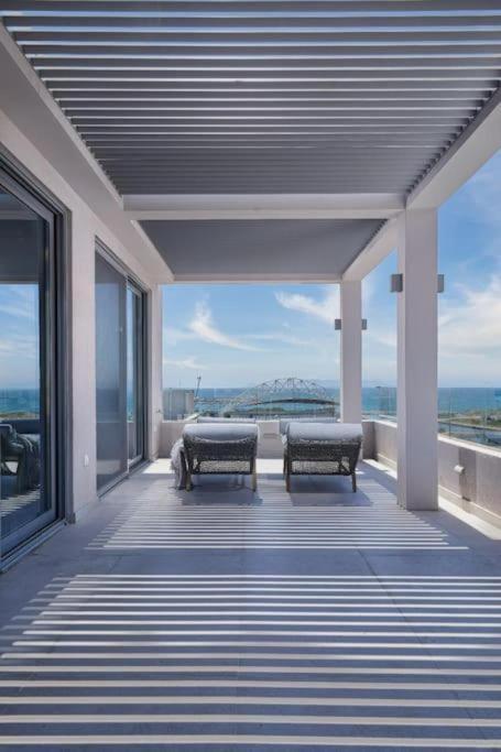 Cw Athens Riviera Suite Экстерьер фото
